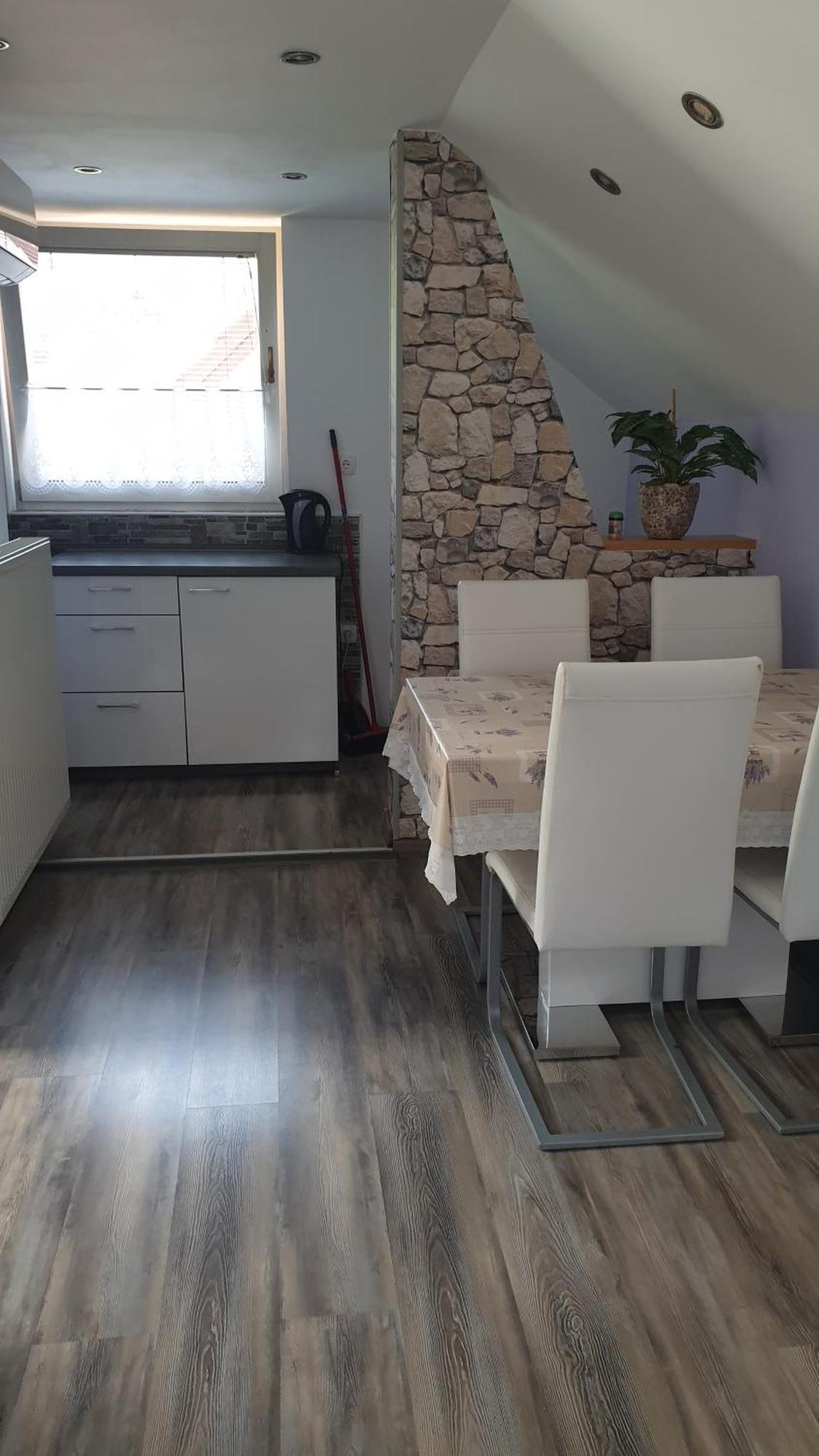 Apartments Sobe Jurcek Luče المظهر الخارجي الصورة